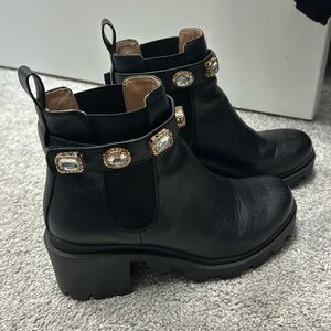 Steve Madden Boots